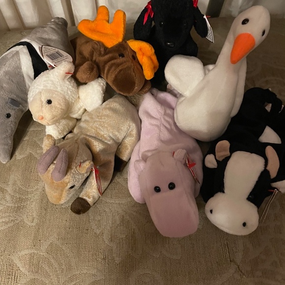 TY RETIRED BEANIE BABIES LOT OF 8 MINT WITH TAGS Gracie Swan,Fleece, Ants & More - Picture 4 of 6